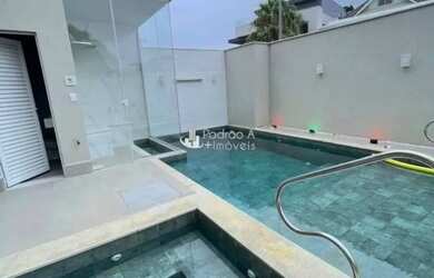 Imagem 4: Imóvel para aluguel e venda tem 627 metros quadrados com 7 quartos