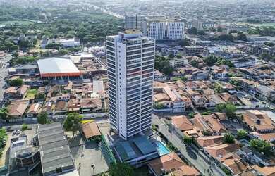 Imagem: O apartamento possui 3 Dormitórios, 4 Banheiros, 2 Vagas na