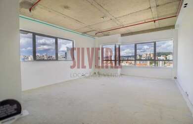 Imagem: O depósito possui 5 Vagas na garagem, 346m² de Área, Imóvel