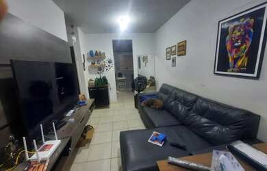 Imagem: A casa possui 2 Dormitórios, 1 Banheiro e está localizado