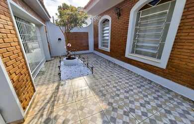 Imagem 2: Casa à venda em Indaiatuba, Vila Furlan, com 4 quartos, com 160 m²