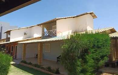 Imagem: A casa em condomínio possui 3 Dormitórios, 2 Banheiros, 2