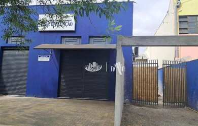 Imagem: O depósito possui 1 Vaga na garagem, 170m² de Área e está