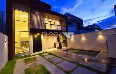 Imagem: A casa em condomínio possui 3 Dormitórios, 4 Banheiros, 2