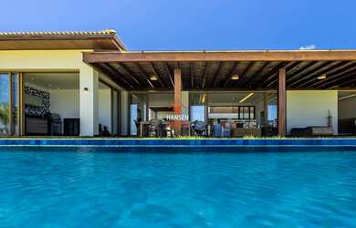 Imagem 1: Casa de luxo frente a praia e fundo lagoa em Praia dos Lagos - Interlagos- Bahia