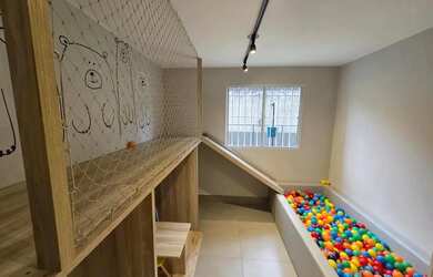 Imagem: O apartamento possui 2 Dormitórios, 1 Banheiro, 45m² de Área