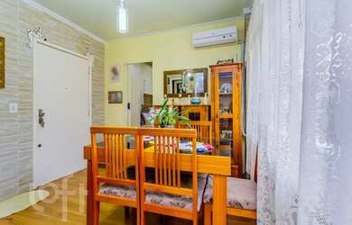 Imagem: O apartamento possui 2 Dormitórios, 2 Banheiros e 50m² de