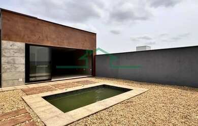 Imagem: A casa em condomínio possui 3 Dormitórios, 4 Banheiros, 4