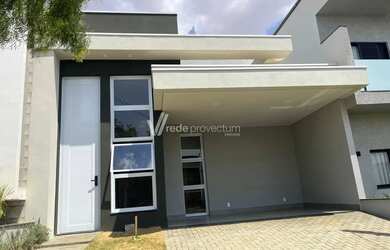 Imagem: A casa em condomínio possui 3 Dormitórios, 3 Banheiros, 4