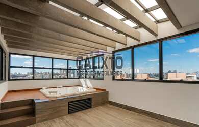 Imagem: O apartamento na cobertura possui 3 Dormitórios, 1 Banheiro