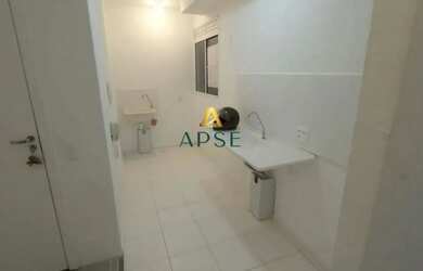 Imagem: O apartamento possui 1 Dormitório, 1 Banheiro, 1 Vaga na garagem