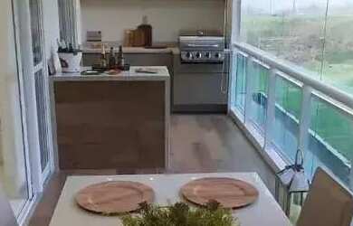 Imagem: O apartamento possui 3 Dormitórios, 1 Banheiro, 5 Vagas na