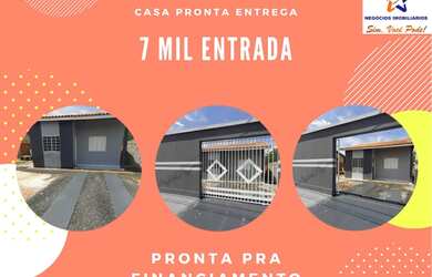 Imagem: A casa possui 2 Dormitórios, 1 Banheiro, 4 Vagas na garagem