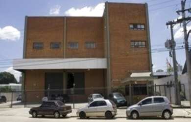 Imagem: O depósito possui 4.400m² de Área, Ar-condicionado e está