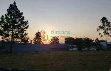 Imagem: O terreno possui 358m² de Área e está localizado em Jardim