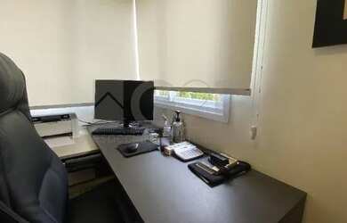 Imagem 15: Casa Swiss Park. Piscina, 282m² de Área, 4 Vagas na garageme3 Dormitórios