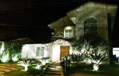 Imagem: A casa em condomínio possui 3 Dormitórios, 5 Banheiros, 4