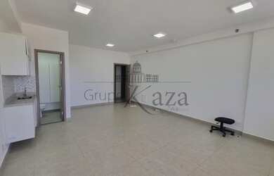 Imagem: O depósito possui 1 Vaga na garagem e está localizado em