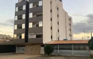 Imagem: O apartamento possui 2 Dormitórios, 1 Banheiro e 50m² de Área