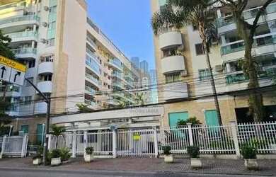 Imagem: O apartamento possui 3 Dormitórios, 2 Banheiros, 2 Vagas na