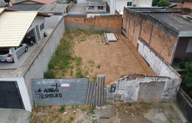 Imagem: O terreno possui 200m² de Área e está localizado em Jardim