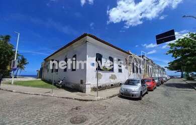 Imagem: A casa possui 3 Dormitórios, 2 Banheiros, 582m² de Área e