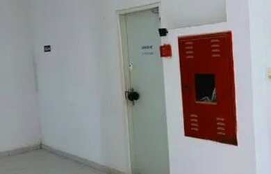 Imagem: O depósito possui 60m² de Área, Varanda e está localizado