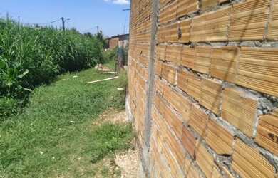 Imagem 3: Vende uma casa. Varanda, 1 Banheiroe3 Dormitórios