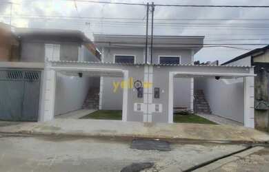 Imagem: A casa possui 2 Dormitórios, 1 Banheiro, 2 Vagas na garagem