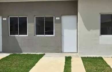 Imagem: A casa em condomínio possui 3 Dormitórios, 2 Banheiros, 2