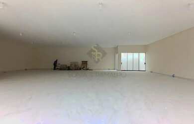 Imagem: O depósito possui 320m² de Área e está localizado em Alto