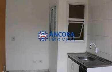 Imagem: O depósito possui 17m² de Área e está localizado em Penha