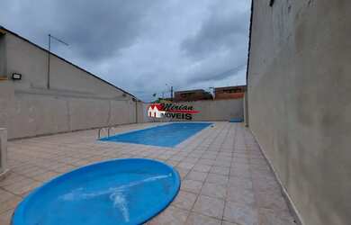 Imagem: A casa possui 3 Dormitórios, 3 Banheiros, 4 Vagas na garagem