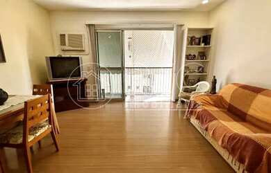 Imagem: O apartamento possui 3 Dormitórios, 3 Banheiros, 2 Vagas na