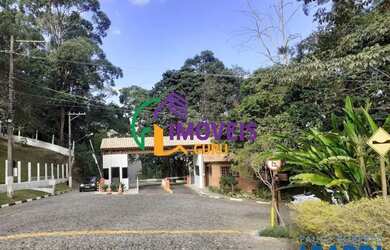 Imagem: O terreno possui 1500m² de Área e está localizado em Paisagem