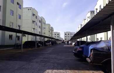 Imagem: O apartamento possui 3 Dormitórios, 1 Banheiro, 1 Vaga na garagem