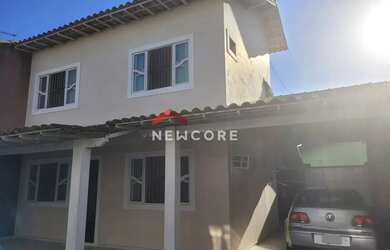 Imagem: A casa possui 3 Dormitórios, 3 Banheiros, 1 Vaga na garagem