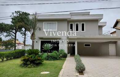 Imagem: A casa em condomínio possui 3 Dormitórios, 4 Banheiros, 2