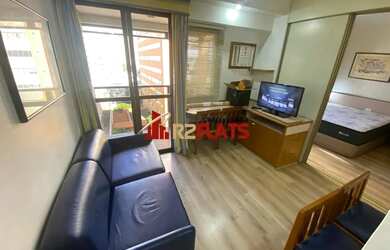 Imagem: O apartamento possui 1 Dormitório, 1 Banheiro, 1 Vaga na garagem