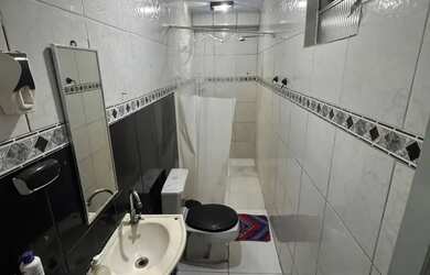 Imagem 3: casa CN- we 70- Aluguel. Varanda, Área de serviço, 200m² de Áreae2...