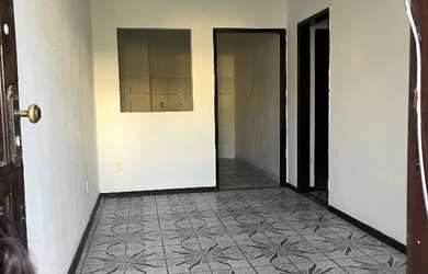 Imagem: O apartamento possui 2 Dormitórios e 2 Banheiros e está localizado