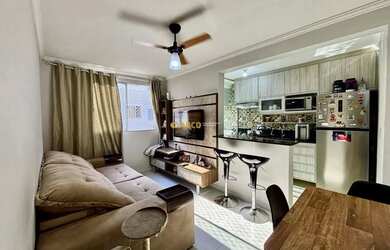 Imagem: O apartamento possui 2 Dormitórios, 1 Banheiro, 1 Vaga na garagem