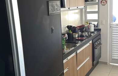 Imagem: O apartamento possui 2 Dormitórios, 2 Banheiros, 2 Vagas na