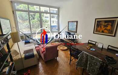 Imagem: O apartamento possui 3 Dormitórios, 2 Banheiros, 94m² de Área