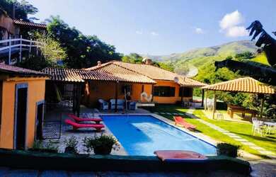 Imagem 2: Sensacional propriedade em Miguel Pereira para temporada