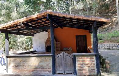Imagem 8: Propriedade encantadora pronta para hotel fazenda rica em água
