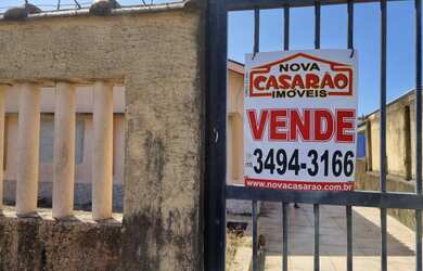 Imagem: A casa possui 2 Dormitórios, 2 Banheiros, 5 Vagas na garagem