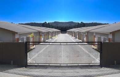 Imagem 2: Casa em Condomínio para Venda em Jardim Colonial Atibaia-SP - 525