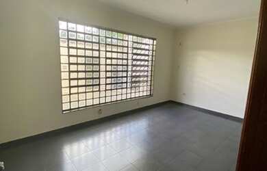 Imagem 2: Oportunidade. Casa para venda no Jd. Sumare/Alto da Boa Vista na Av. Manir...