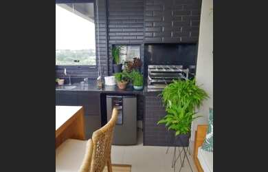 Imagem: O apartamento possui 3 Dormitórios, 4 Banheiros, 2 Vagas na